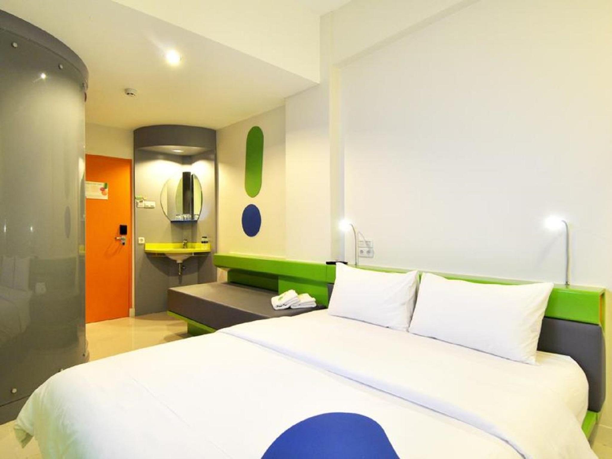 Pop! Hotel Tebet Jacarta Exterior foto