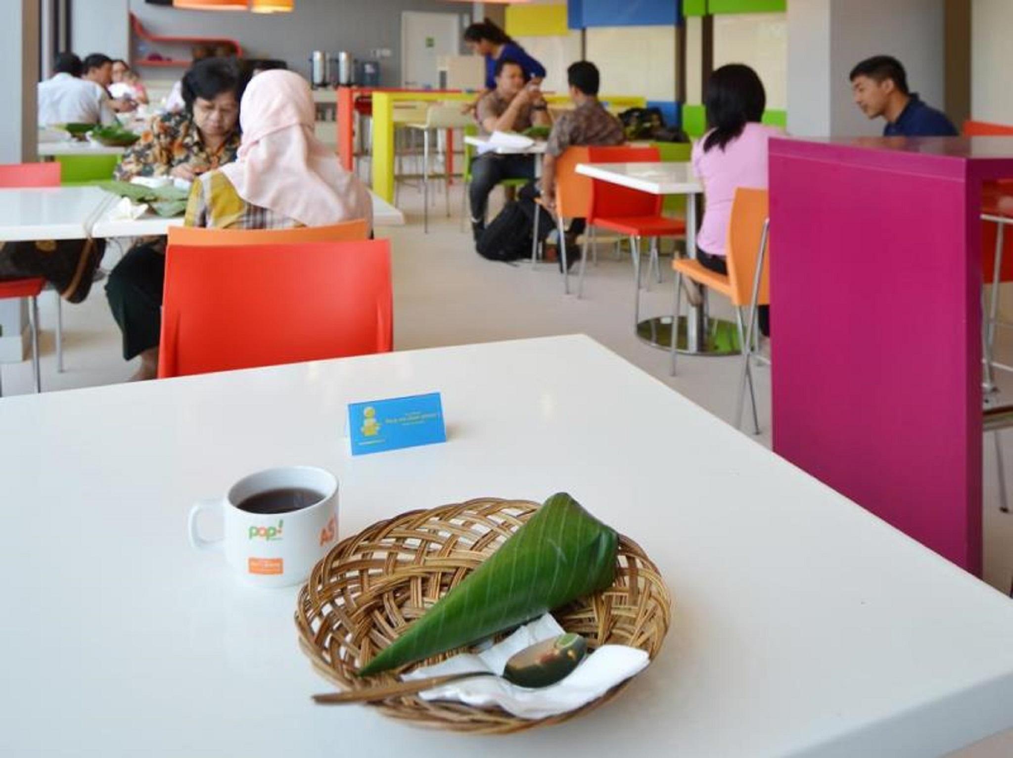 Pop! Hotel Tebet Jacarta Exterior foto