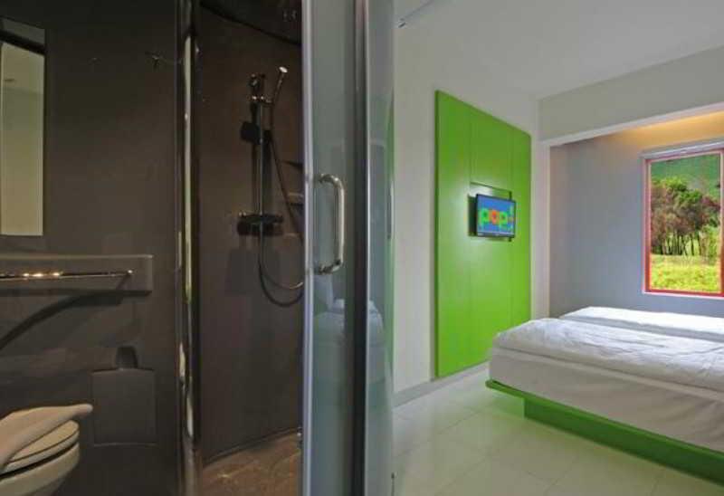Pop! Hotel Tebet Jacarta Exterior foto