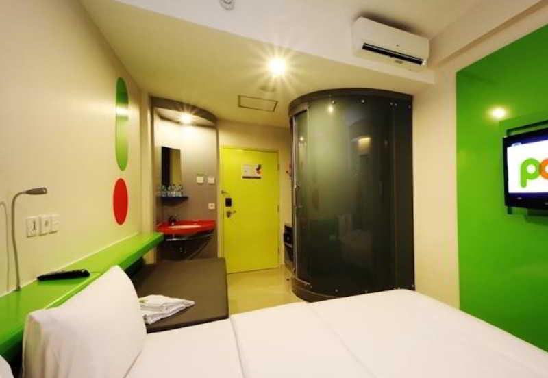 Pop! Hotel Tebet Jacarta Exterior foto