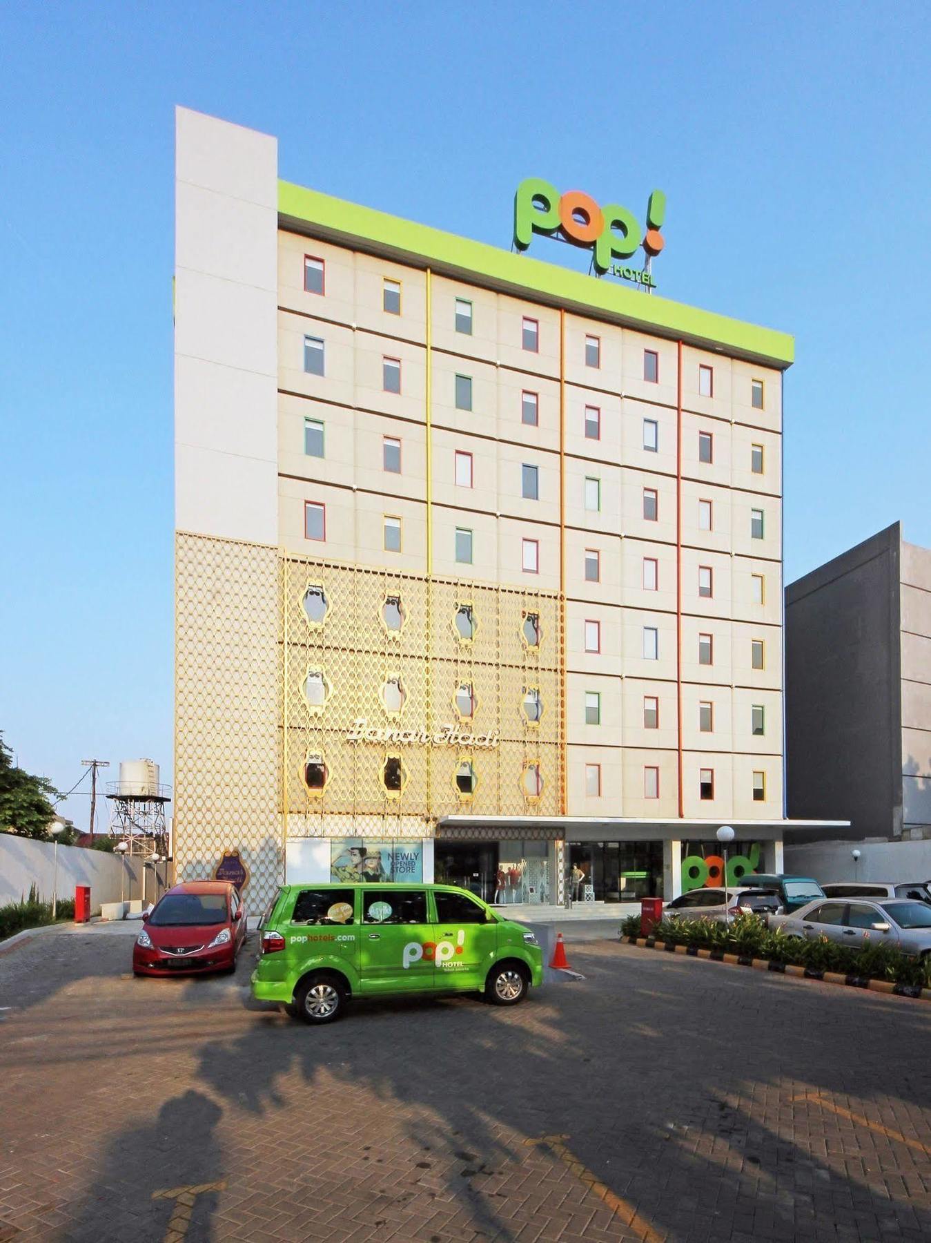 Pop! Hotel Tebet Jacarta Exterior foto